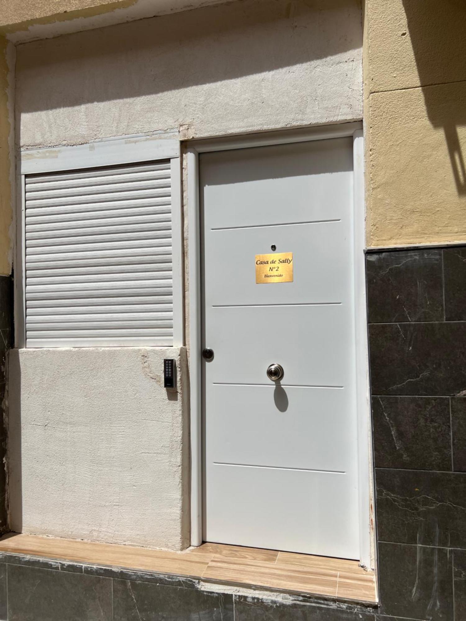 Casa De Sally Аликанте Екстериор снимка